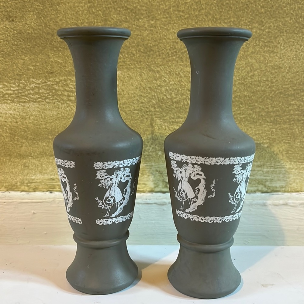 2 Vintage Avon Frosted Glass Bud Vase green